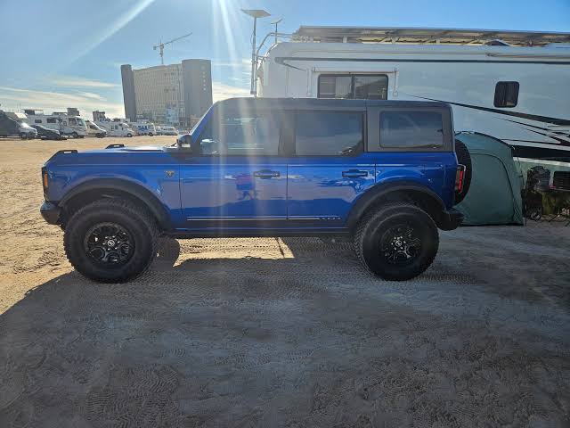 22027-bronco-neptune-blue.jpg