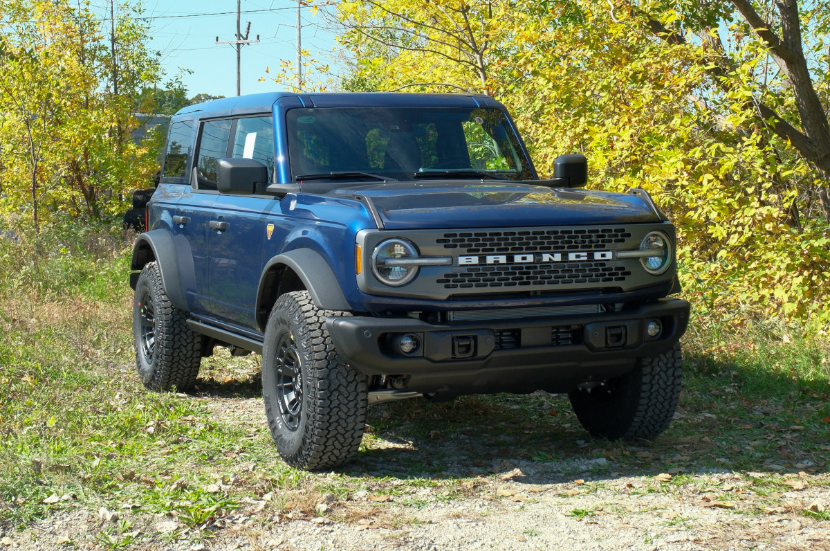 22027-bronco-neptune-nlue.jpg