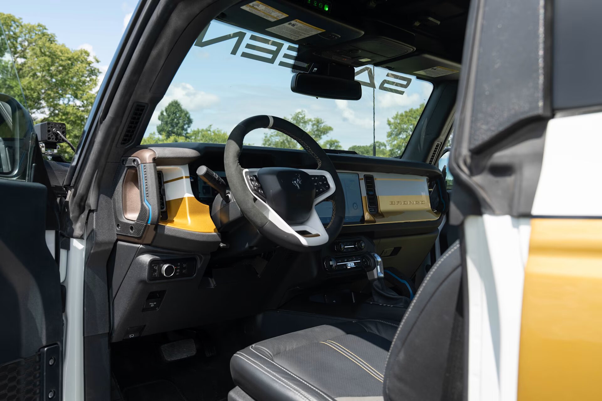 Big-Oly-Saleen-Bronco-3.jpg